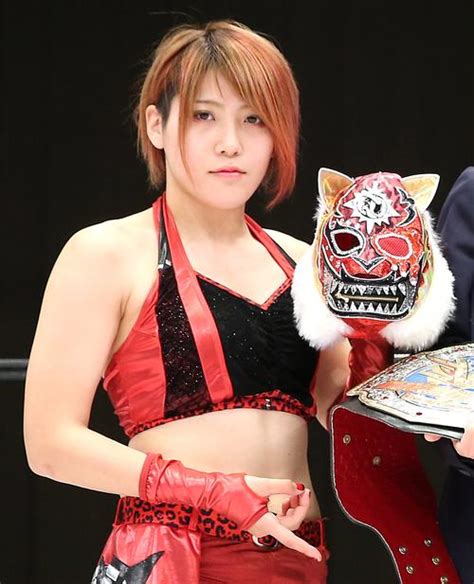 ビッグダディ娘 プロレス|スターダム“最後の試合”でこらえた涙…退団する林下。